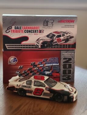 Action - 2003 Dale Earnhardt Tribute Concert #8 Dale Earnhardt Jr. 1:24 Scale.